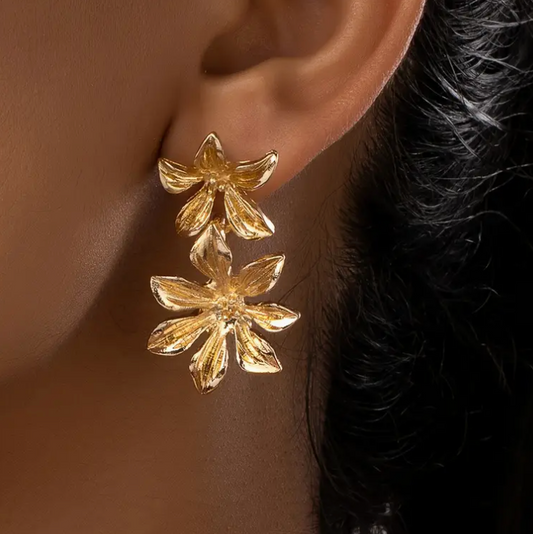 Amara Floral Earrings